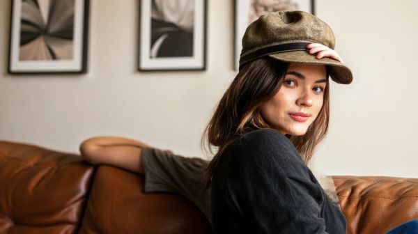 10 façons de porter une casquette militaire ajustable tendance